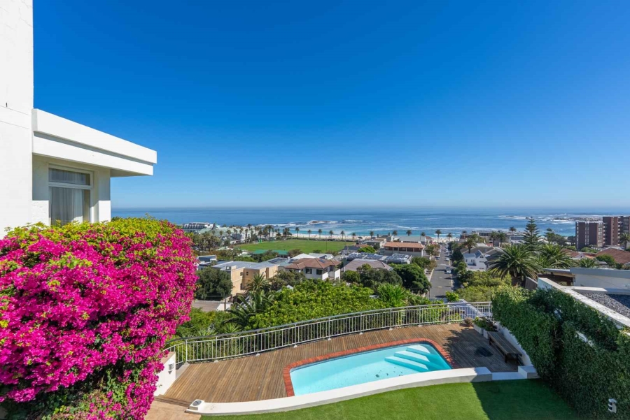 4 Bedroom Property for Sale in Camps Bay Western Cape